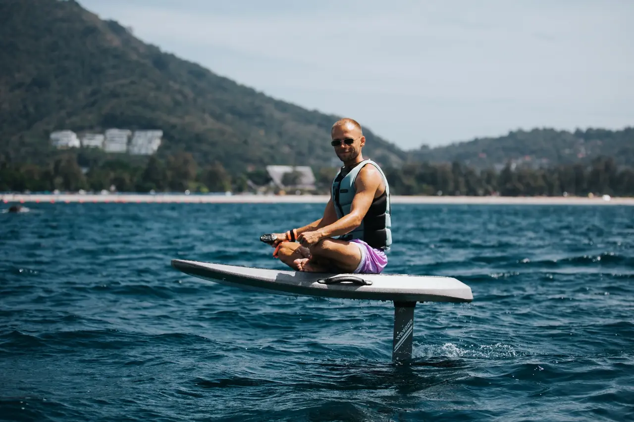 E-foil riding at Chaloklum Beach, Koh Phangan